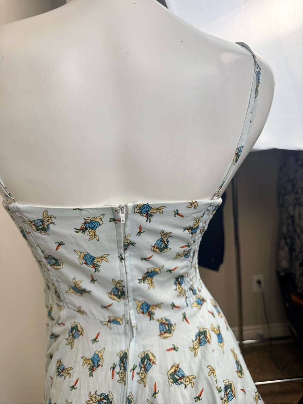 Magnolia Park Peter rabbit print rockabilly dress medium - Picture 6 of 16